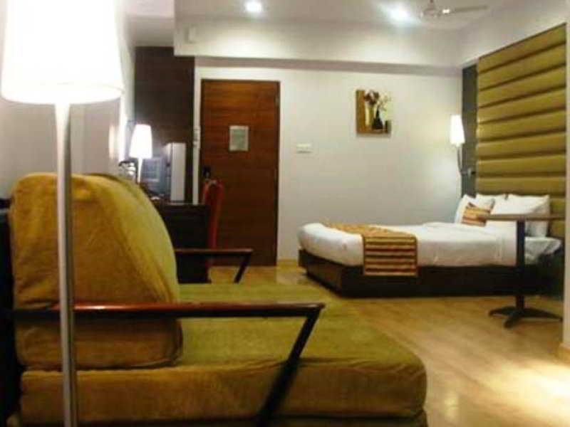 Levender Bough Hotel Mumbai Luaran gambar